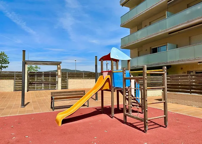 New! Apartamento Con 2 Piscinas, Parque Infantil, A 1 Min De La Playa